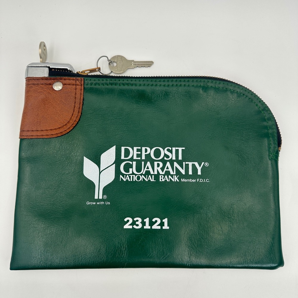 Deposit Guaranty National Bank Bag Green Locking Money Pouch Chicago Lock 2 Keys